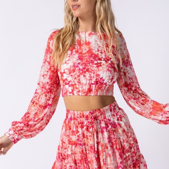 SKY TO MOON Dresses & Skirts - 24hr sale BACKLESS CROP TOP FLORAL SKIRT SET Barbie pink